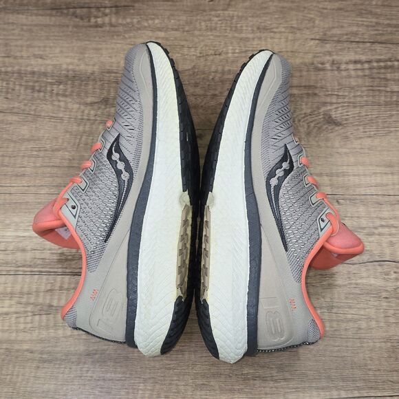 Saucony Triumph 18 Women's Size 8.5 Gray Peach Running Shoes (S10595-30) - Picture 6 of 9